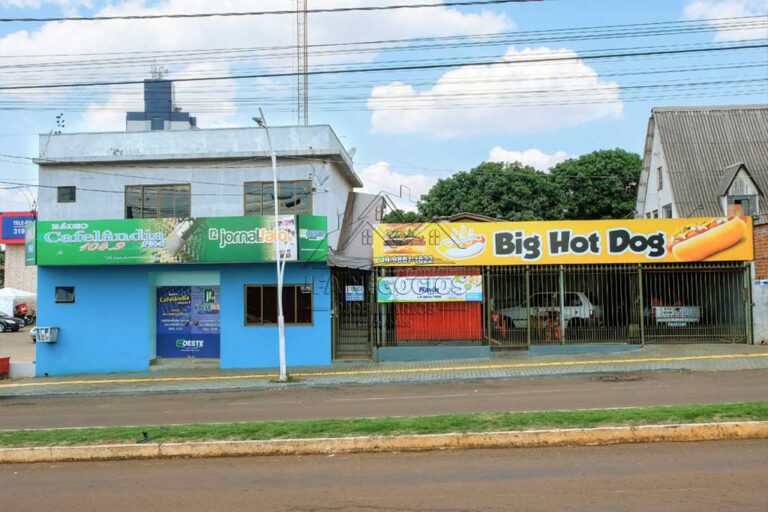 Imóvel-comercial-no-centro-de-Cafelandia-01