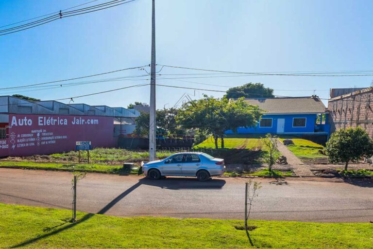 Terrenos-com-e-sem-casa-nos-Pioneiros-04